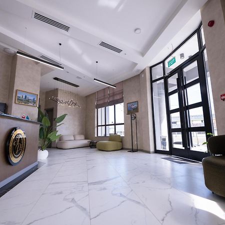 Astana Palace ゴリ エクステリア 写真